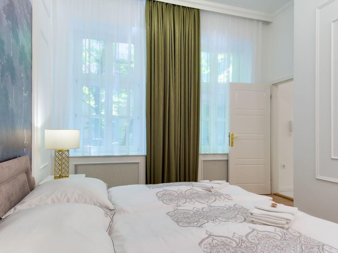 Chestnut & Eliza Suites Budapest Eksteriør bilde